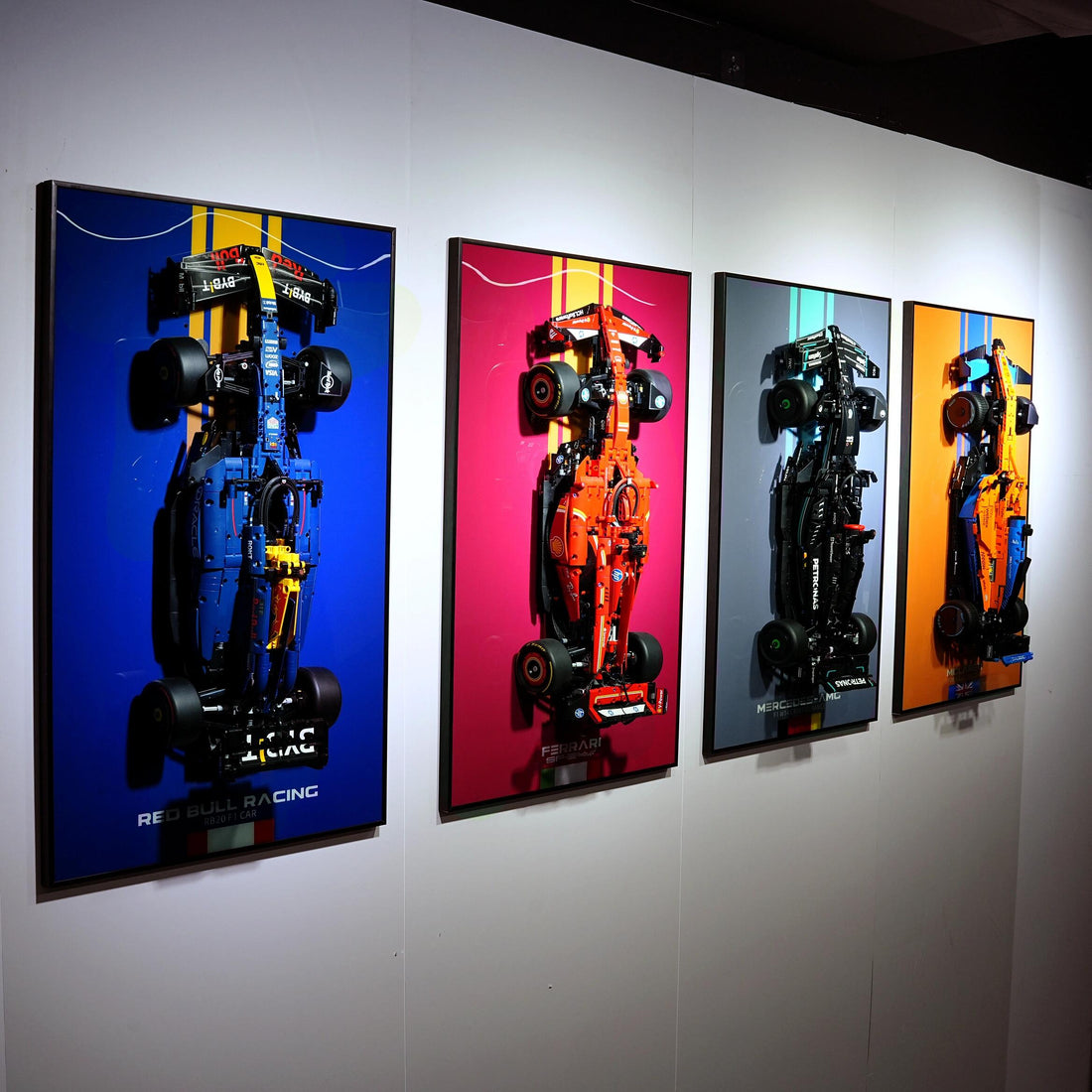 Wall Display Frame vs. Traditional Display Case: What’s Best for LEGO® SF-24?