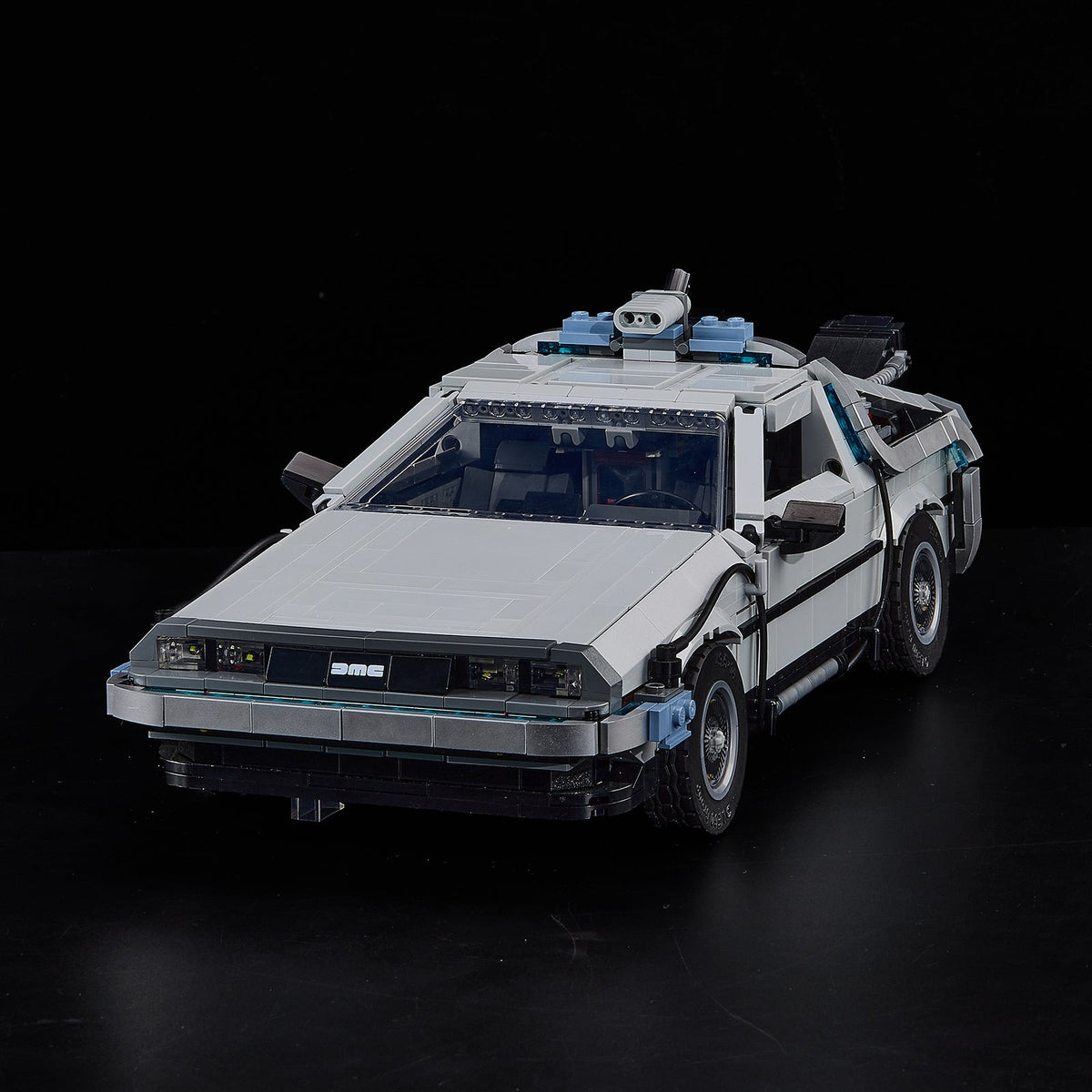 LEGO Back to the Future Time Machine 10300 - unlit view