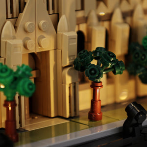 LEGO Notre-Dame de Paris 21061 LED wiring detail 8