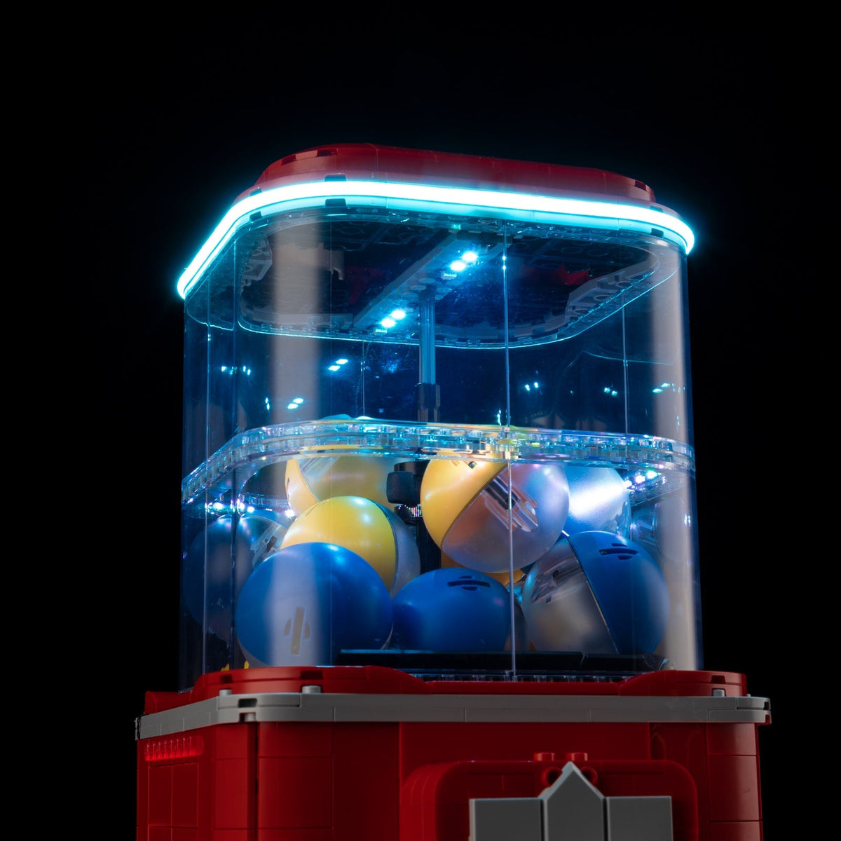 LEGO Minifigure Vending Machine 21358 LED light kit view 9