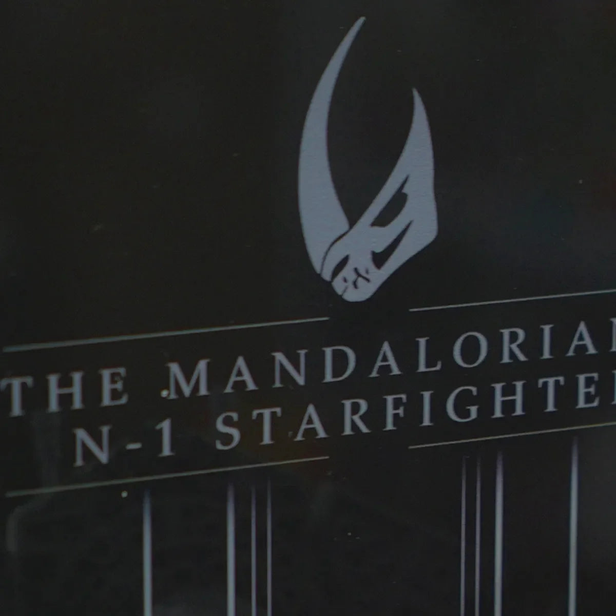 Wall Display Frame for LEGO® Star Wars™ The Mandalorian's N-1 Starfighter™ 75442 - View 7 - brkox