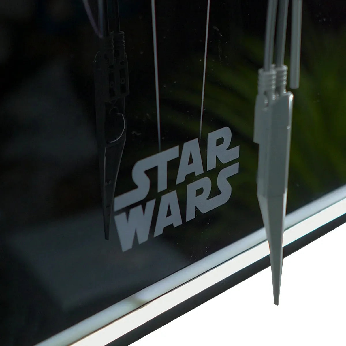 Wall Display Frame for LEGO® Star Wars™ The Mandalorian's N-1 Starfighter™ 75442 - View 8 - brkox
