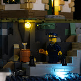 LEGO Motorised Lighthouse 21335 LED light kit close-up detail