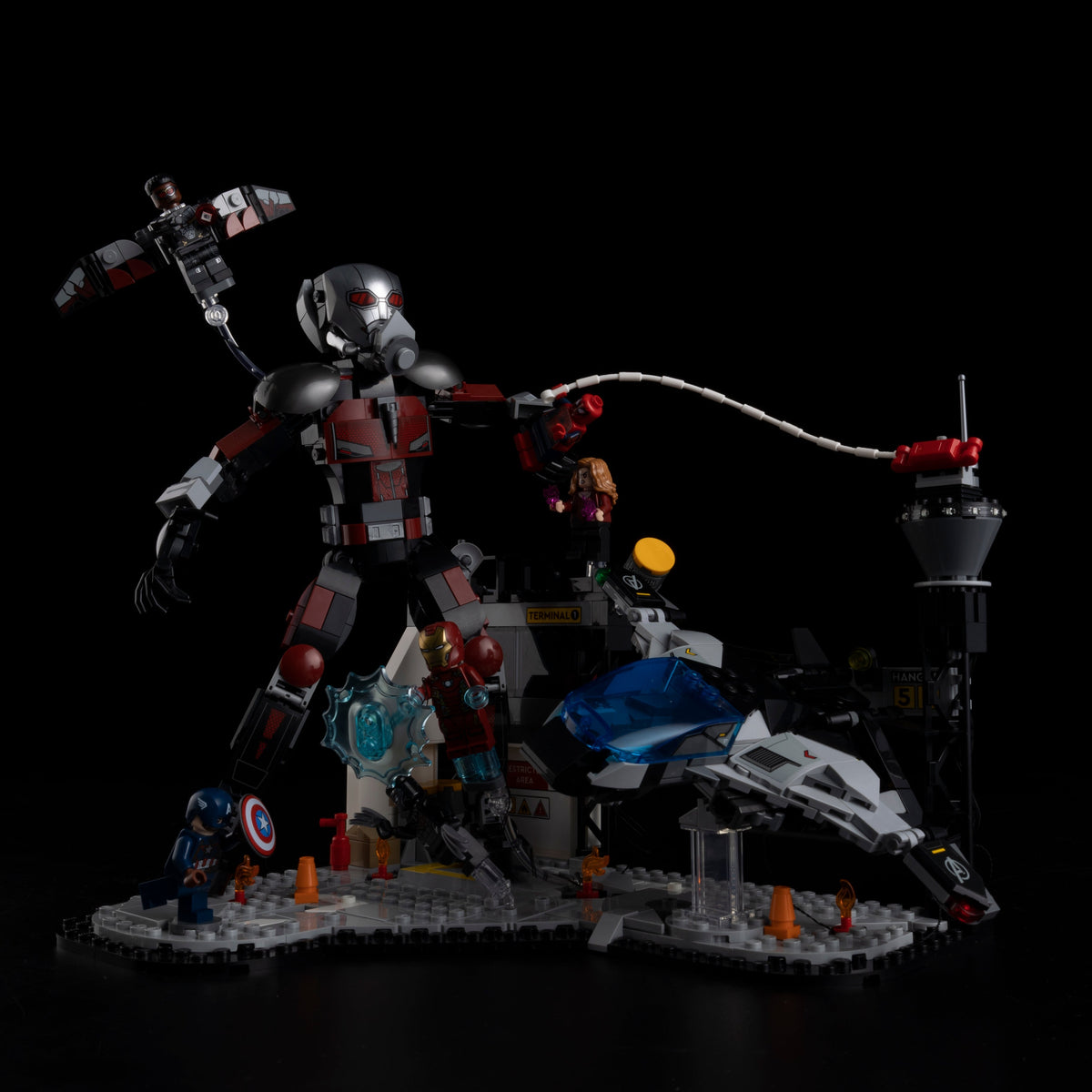 LED light kit compatible with LEGO® Captain America: Civil War Action Battle Set #76314 — product photo 2