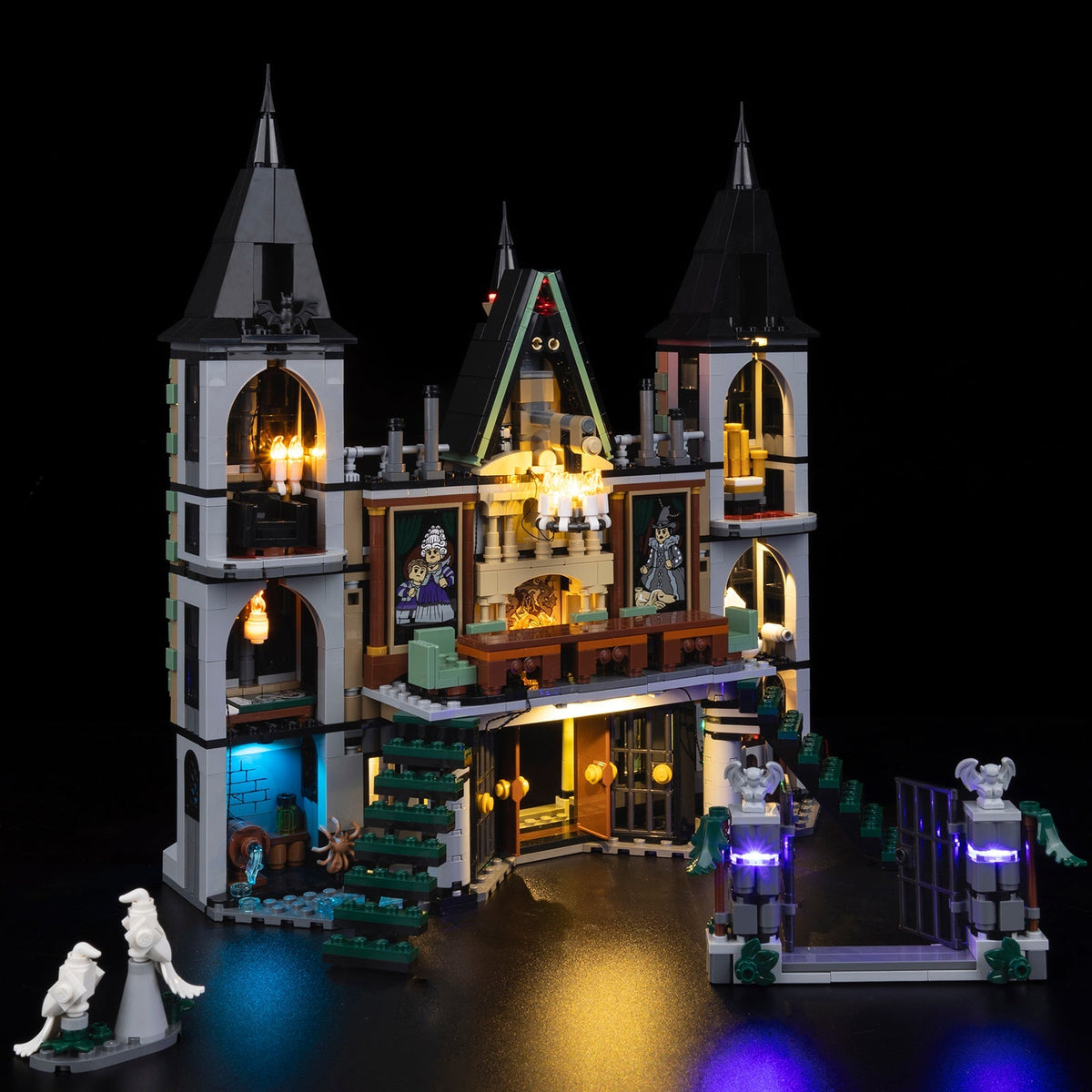 LED light kit compatible with LEGO® Malfoy Manor Set #76453 — product photo 6