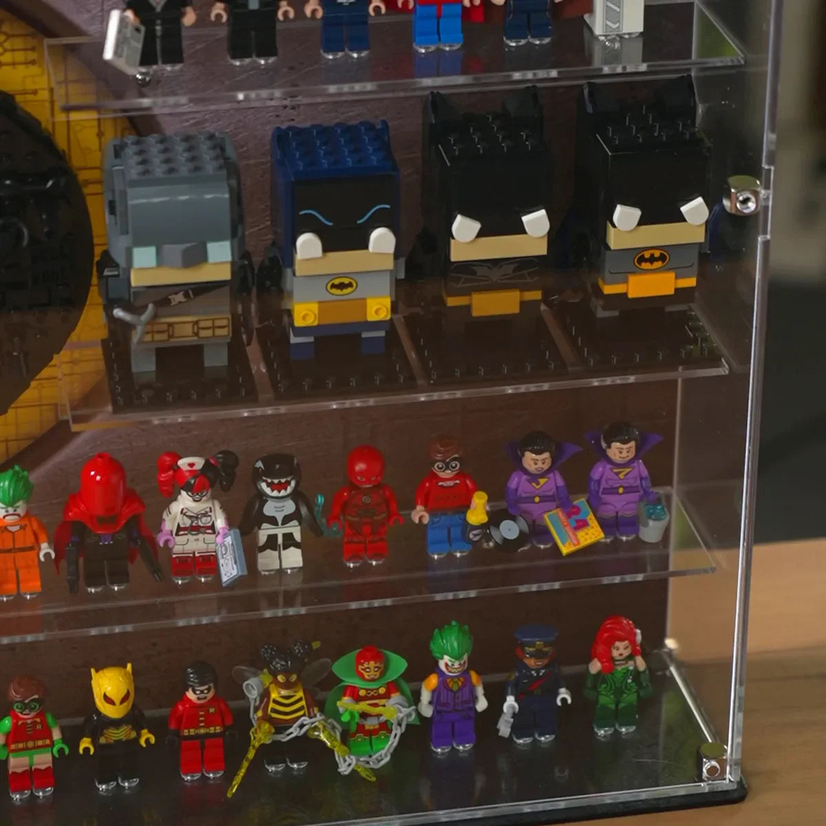 Wall Display Case for Up to 124 LEGO® DC Minifigures - View 5 - brkox